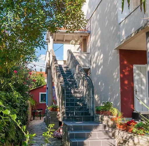 Apartament Secret Garden