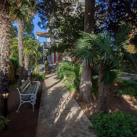 Secret Garden Appartement