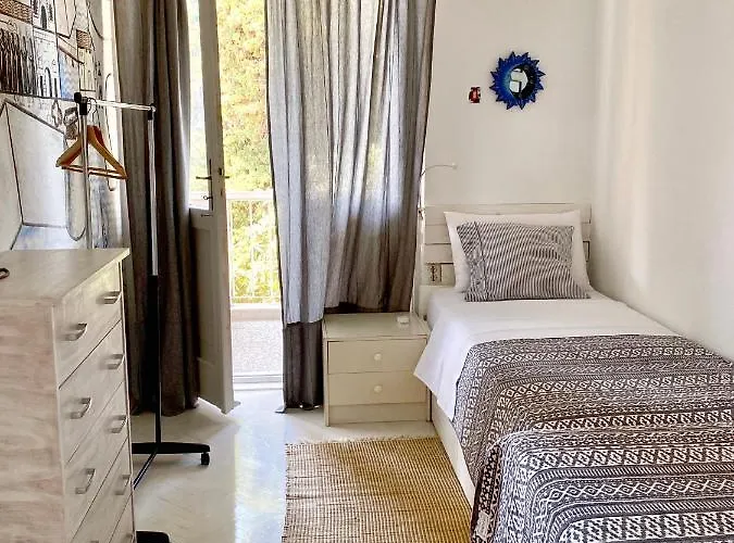 Secret Garden Apartment *